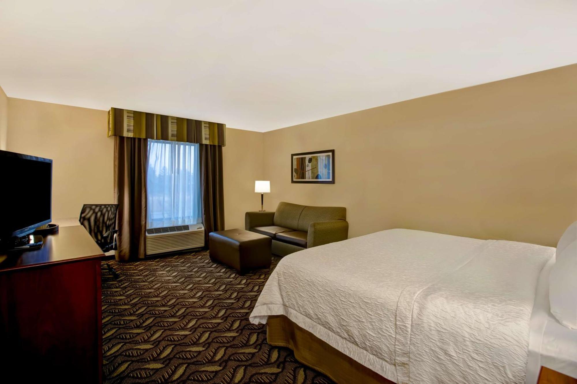 Hampton Inn Dekalb - Near The University Extérieur photo