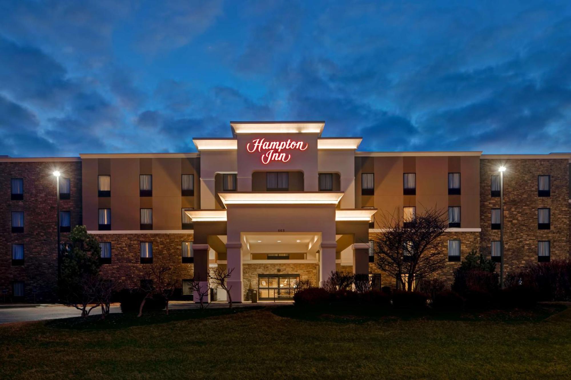 Hampton Inn Dekalb - Near The University Extérieur photo